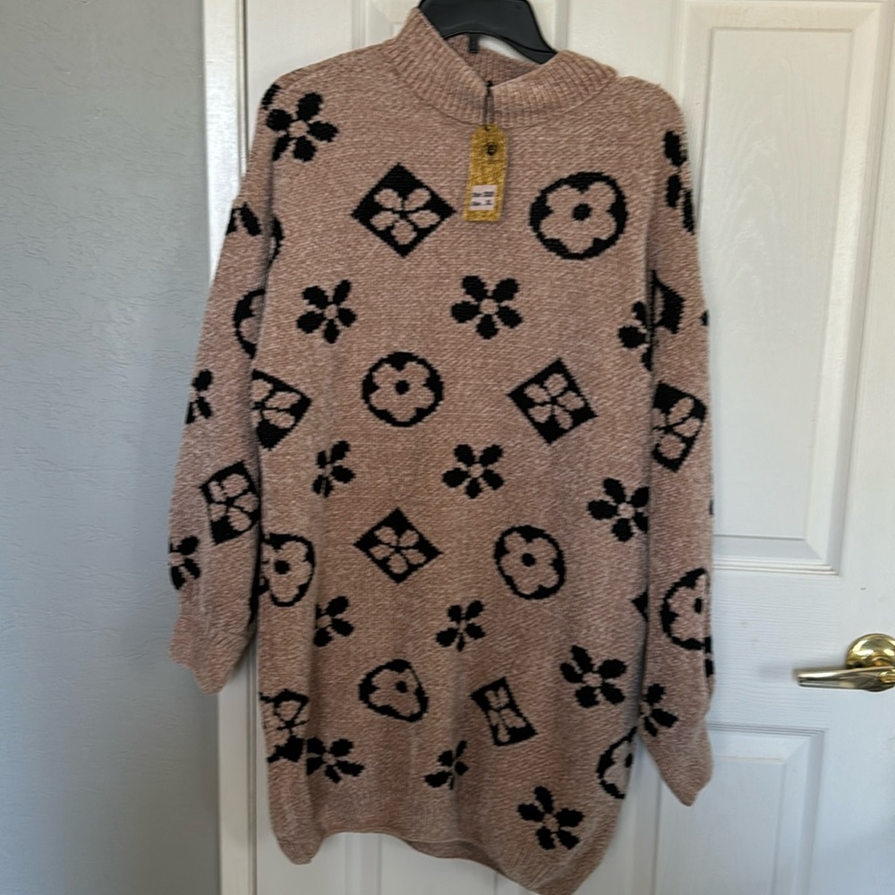 New Women’s Sweater